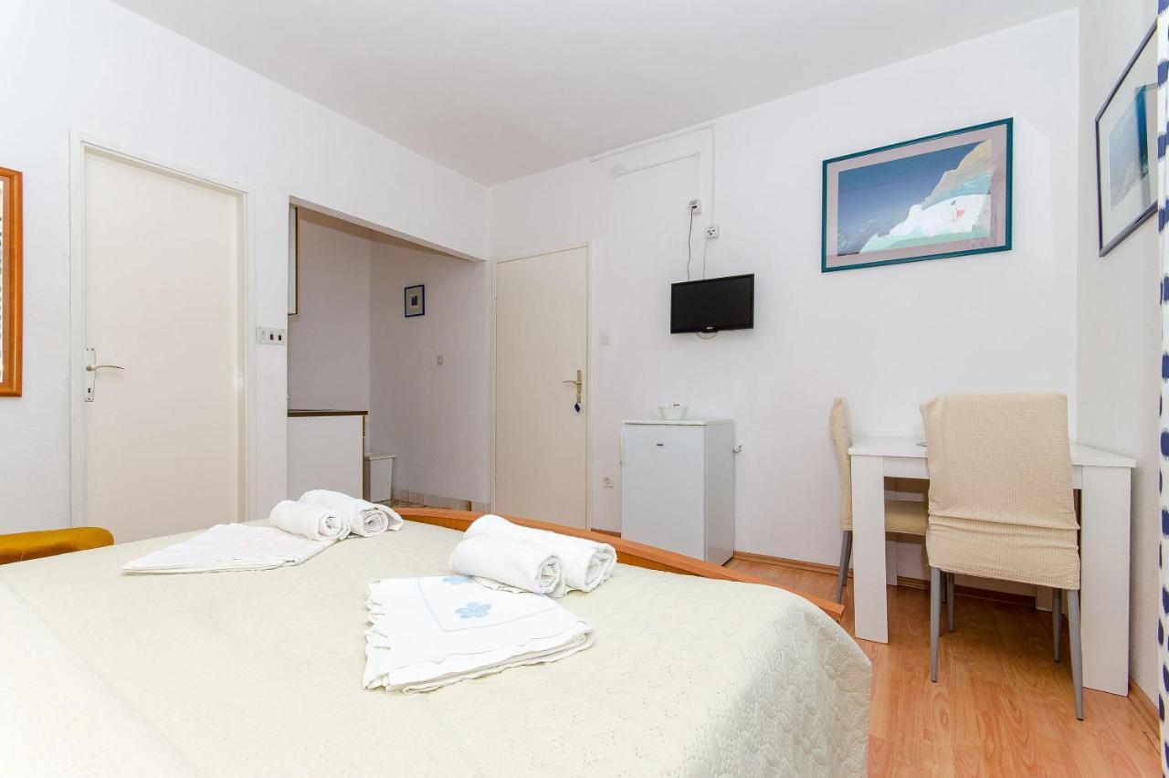Apartments Katica Makarska Esterno foto