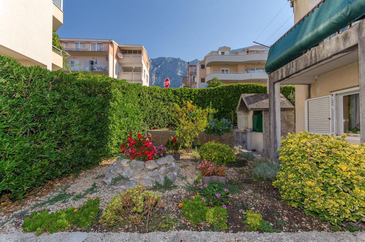 Apartments Katica Makarska Esterno foto